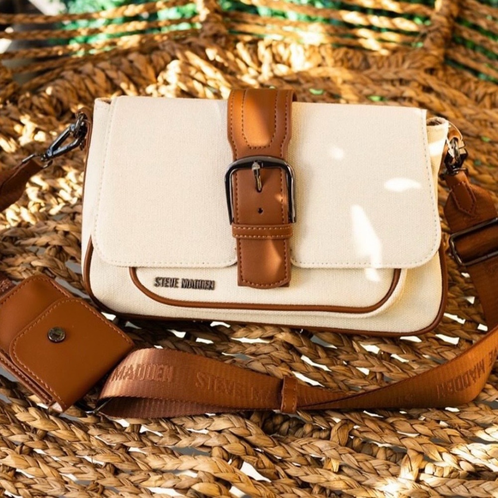 Steve Madden Btorrid Crossbody Cream Satchel, NWT.